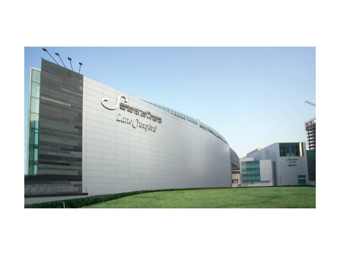 北京金融街購(gòu)物中心合作佳得利天花吊頂工程項(xiàng)目