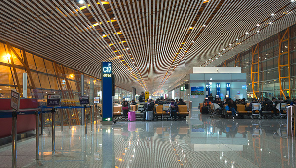 佳得利案例1廣東國際機(jī)場候機(jī)大廳